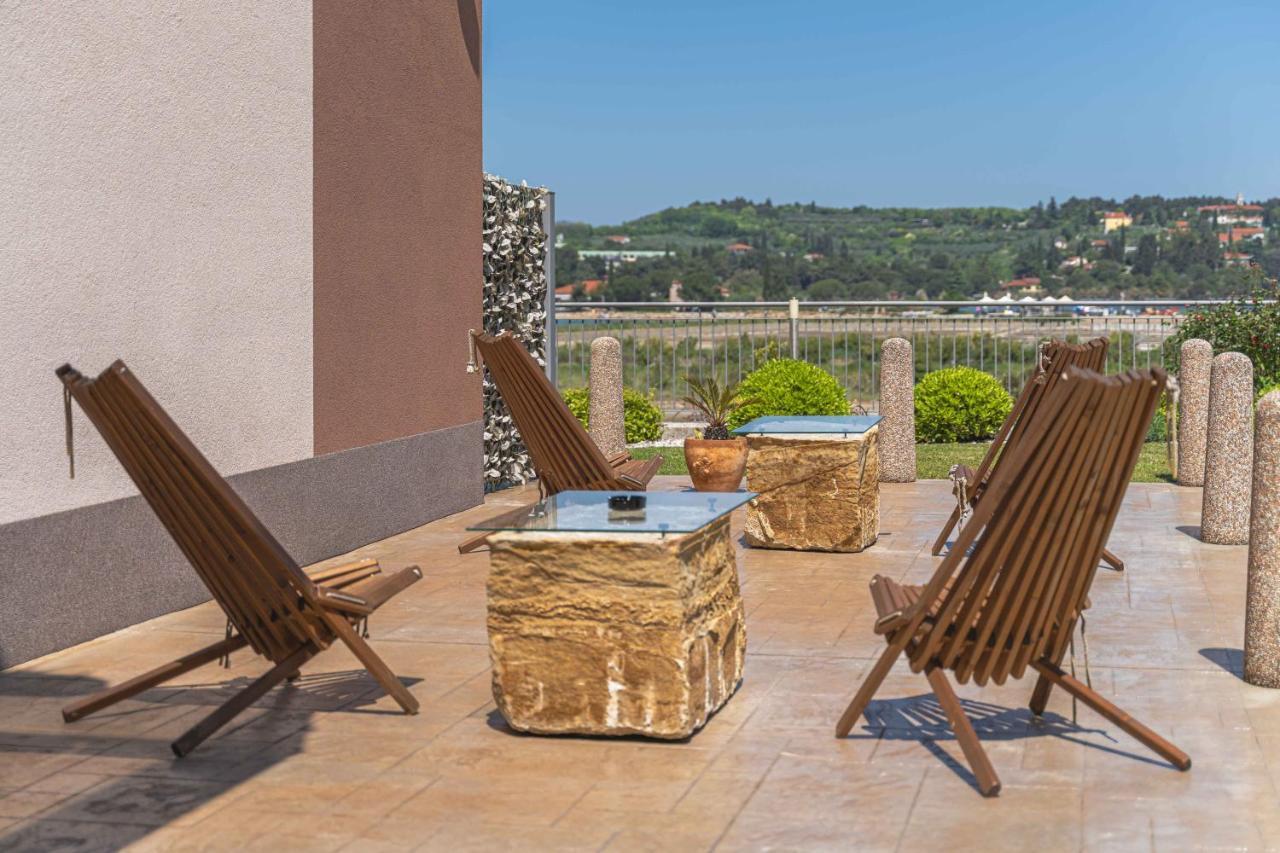 Lavender - Oleander 3* Strunjan