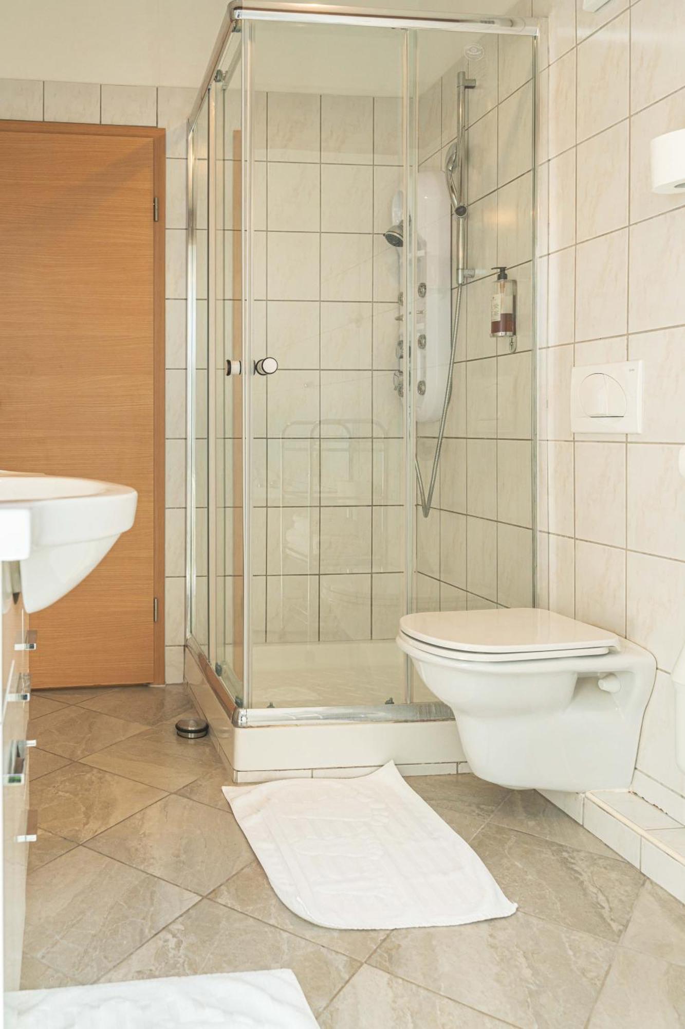 Hotel Lavender - Oleander 3*
